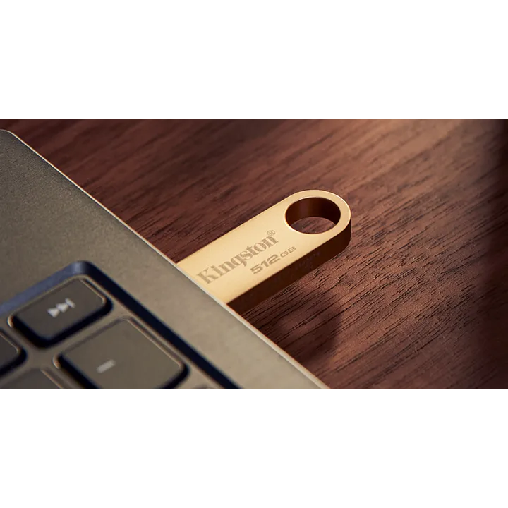 Clef USB DataTraveler SE9 G3 – Or – USB-A 3.2 Gen 1 - Kingston